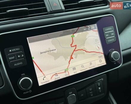 Красный Ниссан Лиф, объемом двигателя 0 л и пробегом 120 тыс. км за 14900 $, фото 9 на Automoto.ua