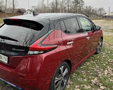 Красный Ниссан Лиф, объемом двигателя 0 л и пробегом 111 тыс. км за 13300 $, фото 7 на Automoto.ua