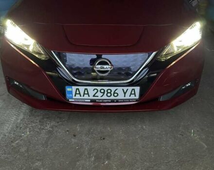 Красный Ниссан Лиф, объемом двигателя 0 л и пробегом 111 тыс. км за 13300 $, фото 12 на Automoto.ua