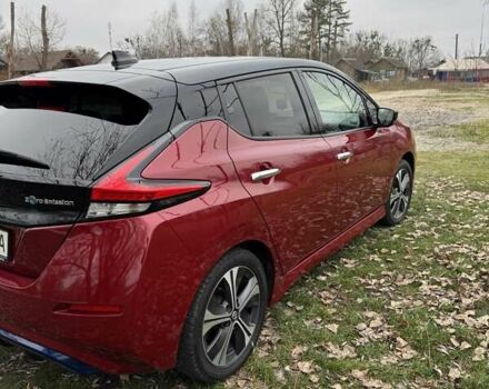 Красный Ниссан Лиф, объемом двигателя 0 л и пробегом 111 тыс. км за 13300 $, фото 3 на Automoto.ua