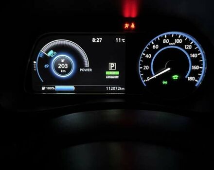 Красный Ниссан Лиф, объемом двигателя 0 л и пробегом 111 тыс. км за 13300 $, фото 13 на Automoto.ua