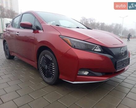 Красный Ниссан Лиф, объемом двигателя 0 л и пробегом 21 тыс. км за 18600 $, фото 14 на Automoto.ua