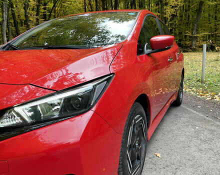 Красный Ниссан Лиф, объемом двигателя 0 л и пробегом 77 тыс. км за 14700 $, фото 6 на Automoto.ua