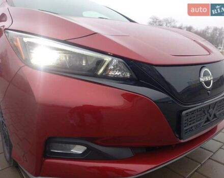 Красный Ниссан Лиф, объемом двигателя 0 л и пробегом 21 тыс. км за 18600 $, фото 8 на Automoto.ua