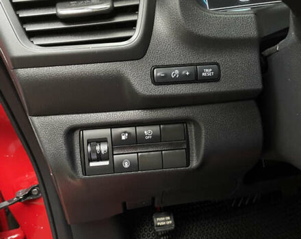 Красный Ниссан Лиф, объемом двигателя 0 л и пробегом 77 тыс. км за 14700 $, фото 14 на Automoto.ua