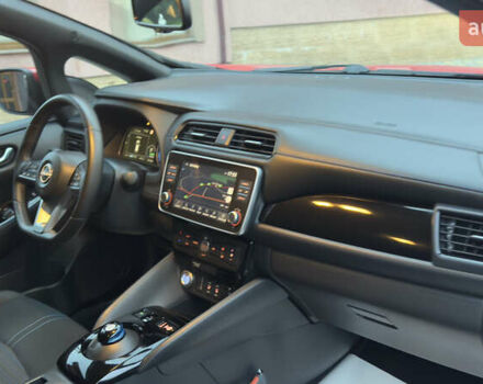 Червоний Ніссан Ліф, об'ємом двигуна 0 л та пробігом 89 тис. км за 16355 $, фото 70 на Automoto.ua