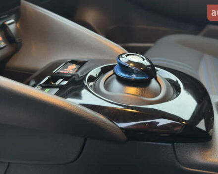 Червоний Ніссан Ліф, об'ємом двигуна 0 л та пробігом 89 тис. км за 16355 $, фото 29 на Automoto.ua