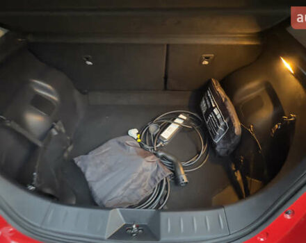 Червоний Ніссан Ліф, об'ємом двигуна 0 л та пробігом 89 тис. км за 16355 $, фото 49 на Automoto.ua