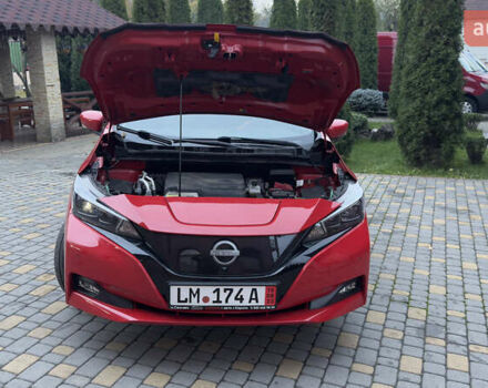 Червоний Ніссан Ліф, об'ємом двигуна 0 л та пробігом 89 тис. км за 16355 $, фото 84 на Automoto.ua