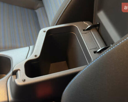 Червоний Ніссан Ліф, об'ємом двигуна 0 л та пробігом 89 тис. км за 16355 $, фото 34 на Automoto.ua