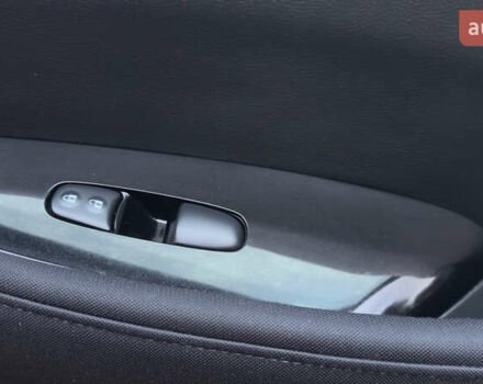 Червоний Ніссан Ліф, об'ємом двигуна 0 л та пробігом 89 тис. км за 16355 $, фото 58 на Automoto.ua