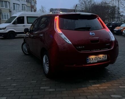 Червоний Ніссан Ліф, об'ємом двигуна 0 л та пробігом 150 тис. км за 3999 $, фото 4 на Automoto.ua