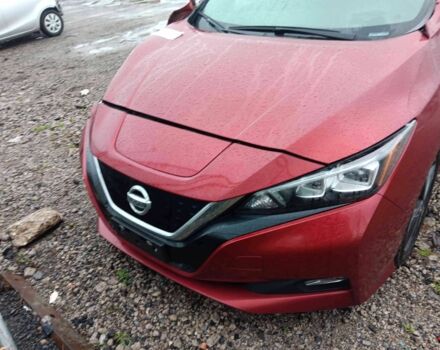 Красный Ниссан Лиф, объемом двигателя 0 л и пробегом 92 тыс. км за 12250 $, фото 4 на Automoto.ua