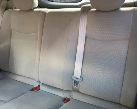 Ниссан Лиф 2011 в Львове на Automoto.ua Красный Ниссан Лиф, объемом двигателя 0 л и пробегом 85 тыс. км за 6200 $, фото 3 на Automoto.ua