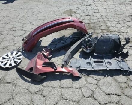 Красный Ниссан Лиф, объемом двигателя 0 л и пробегом 83 тыс. км за 4400 $, фото 11 на Automoto.ua