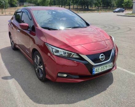 Червоний Ніссан Ліф, об'ємом двигуна 0 л та пробігом 215 тис. км за 11100 $, фото 5 на Automoto.ua