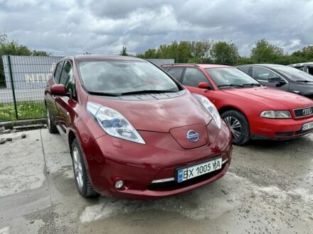 Ніссан Ліф 2012 у Каменце-Подольском на Automoto.ua Червоний Ніссан Ліф, об'ємом двигуна 0 л та пробігом 166 тис. км за 4200 $, фото 1 на Automoto.ua