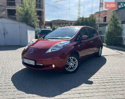 Червоний Ніссан Ліф, об'ємом двигуна 0 л та пробігом 157 тис. км за 4999 $, фото 1 на Automoto.ua