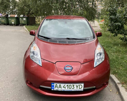 Червоний Ніссан Ліф, об'ємом двигуна 0 л та пробігом 338 тис. км за 5200 $, фото 1 на Automoto.ua