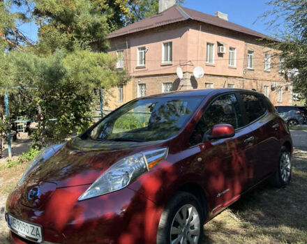 Червоний Ніссан Ліф, об'ємом двигуна 0 л та пробігом 94 тис. км за 7500 $, фото 1 на Automoto.ua