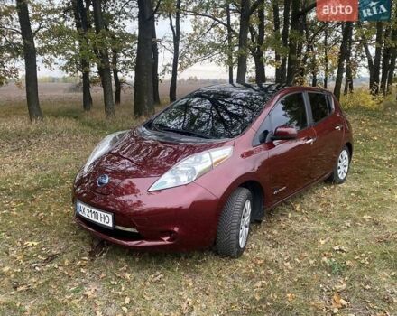 Ниссан Лиф 2016 в Харькове на Automoto.ua Красный Ниссан Лиф, объемом двигателя 0 л и пробегом 113 тыс. км за 6900 $, фото 1 на Automoto.ua
