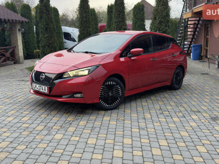 Червоний Ніссан Ліф, об'ємом двигуна 0 л та пробігом 89 тис. км за 16355 $, фото 1 на Automoto.ua