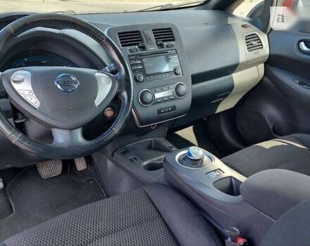 Ниссан Лиф, объемом двигателя 0 л и пробегом 118 тыс. км за 8699 $, фото 24 на Automoto.ua