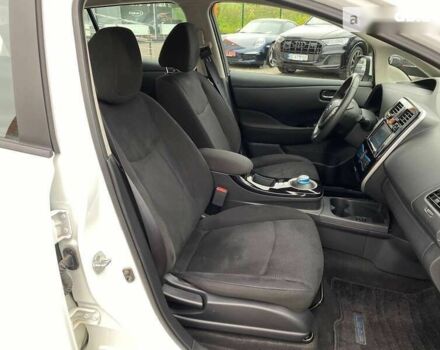 Ніссан Ліф, об'ємом двигуна 0 л та пробігом 13 тис. км за 14300 $, фото 25 на Automoto.ua