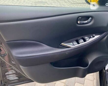 Ниссан Лиф, объемом двигателя 0 л и пробегом 64 тыс. км за 20000 $, фото 8 на Automoto.ua