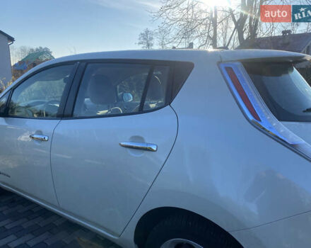 Ніссан Ліф, об'ємом двигуна 0 л та пробігом 110 тис. км за 5900 $, фото 2 на Automoto.ua