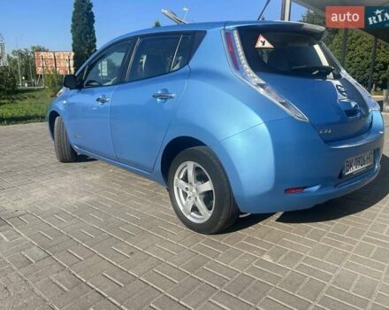 Ниссан Лиф, объемом двигателя 0 л и пробегом 147 тыс. км за 4000 $, фото 1 на Automoto.ua