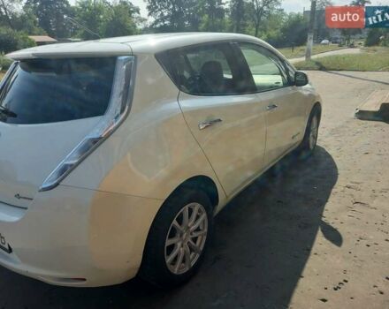 Ниссан Лиф, объемом двигателя 0 л и пробегом 115 тыс. км за 4850 $, фото 3 на Automoto.ua