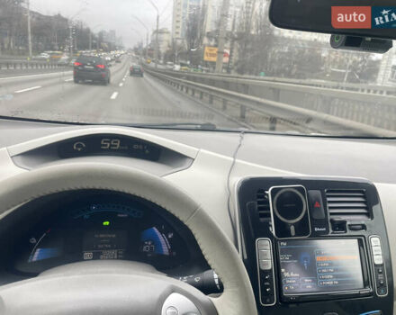 Ниссан Лиф, объемом двигателя 0 л и пробегом 102 тыс. км за 5400 $, фото 14 на Automoto.ua