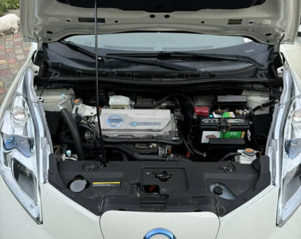Ніссан Ліф, об'ємом двигуна 0 л та пробігом 96 тис. км за 5500 $, фото 19 на Automoto.ua