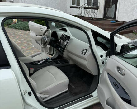 Ніссан Ліф, об'ємом двигуна 0 л та пробігом 96 тис. км за 5500 $, фото 14 на Automoto.ua