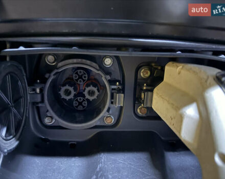 Ниссан Лиф, объемом двигателя 0 л и пробегом 114 тыс. км за 4850 $, фото 8 на Automoto.ua