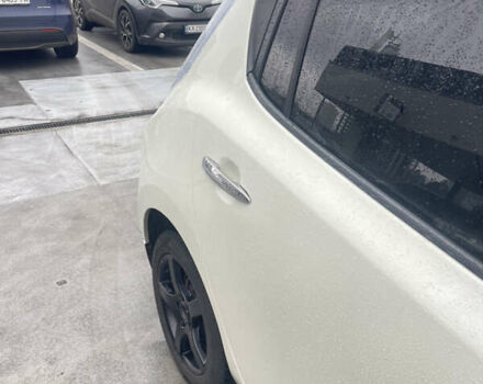 Ниссан Лиф, объемом двигателя 0 л и пробегом 102 тыс. км за 5400 $, фото 24 на Automoto.ua