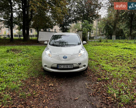 Ніссан Ліф, об'ємом двигуна 0 л та пробігом 150 тис. км за 4300 $, фото 2 на Automoto.ua