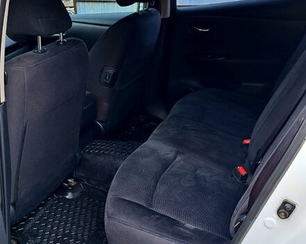 Ніссан Ліф 2013 у Кропивницькому (Кіровограді) на Automoto.ua Ніссан Ліф, об'ємом двигуна 80 л та пробігом 0 тис. км за 5600 $, фото 6 на Automoto.ua