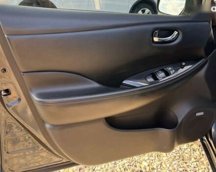 Ніссан Ліф, об'ємом двигуна 0 л та пробігом 107 тис. км за 6600 $, фото 6 на Automoto.ua