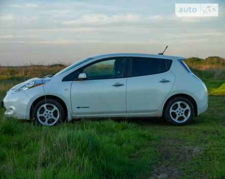 Ніссан Ліф, об'ємом двигуна 0 л та пробігом 133 тис. км за 8200 $, фото 4 на Automoto.ua