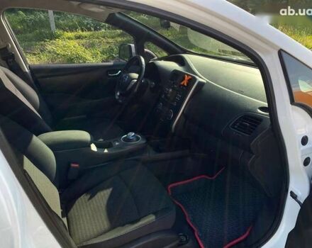 Ниссан Лиф, объемом двигателя 0 л и пробегом 175 тыс. км за 4690 $, фото 21 на Automoto.ua