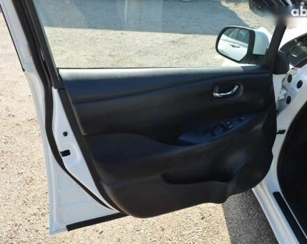 Ніссан Ліф, об'ємом двигуна 0 л та пробігом 118 тис. км за 6900 $, фото 5 на Automoto.ua