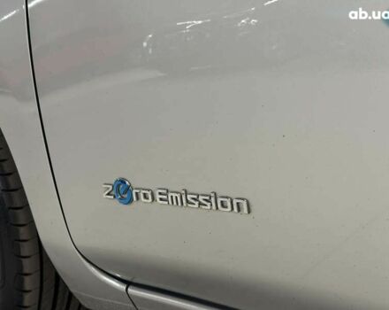 Ниссан Лиф, объемом двигателя 0 л и пробегом 93 тыс. км за 5700 $, фото 27 на Automoto.ua