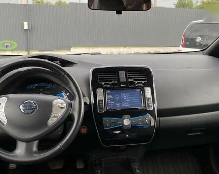 Ніссан Ліф, об'ємом двигуна 0 л та пробігом 115 тис. км за 6800 $, фото 24 на Automoto.ua