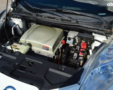 Ніссан Ліф, об'ємом двигуна 0 л та пробігом 118 тис. км за 6900 $, фото 26 на Automoto.ua