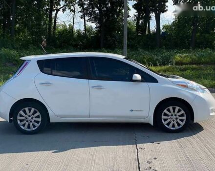 Ниссан Лиф, объемом двигателя 0 л и пробегом 175 тыс. км за 4690 $, фото 11 на Automoto.ua