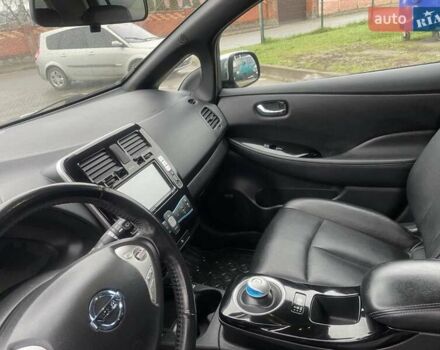 Ниссан Лиф, объемом двигателя 0 л и пробегом 125 тыс. км за 5450 $, фото 9 на Automoto.ua