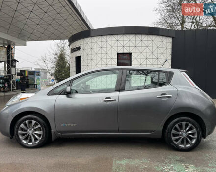 Ниссан Лиф, объемом двигателя 0 л и пробегом 129 тыс. км за 5400 $, фото 6 на Automoto.ua