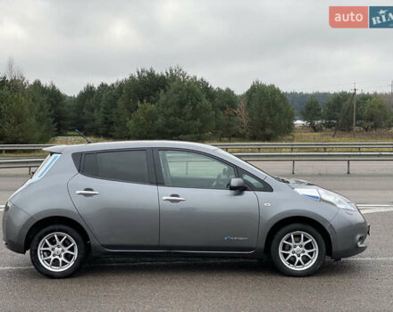 Ниссан Лиф, объемом двигателя 0 л и пробегом 220 тыс. км за 4399 $, фото 5 на Automoto.ua